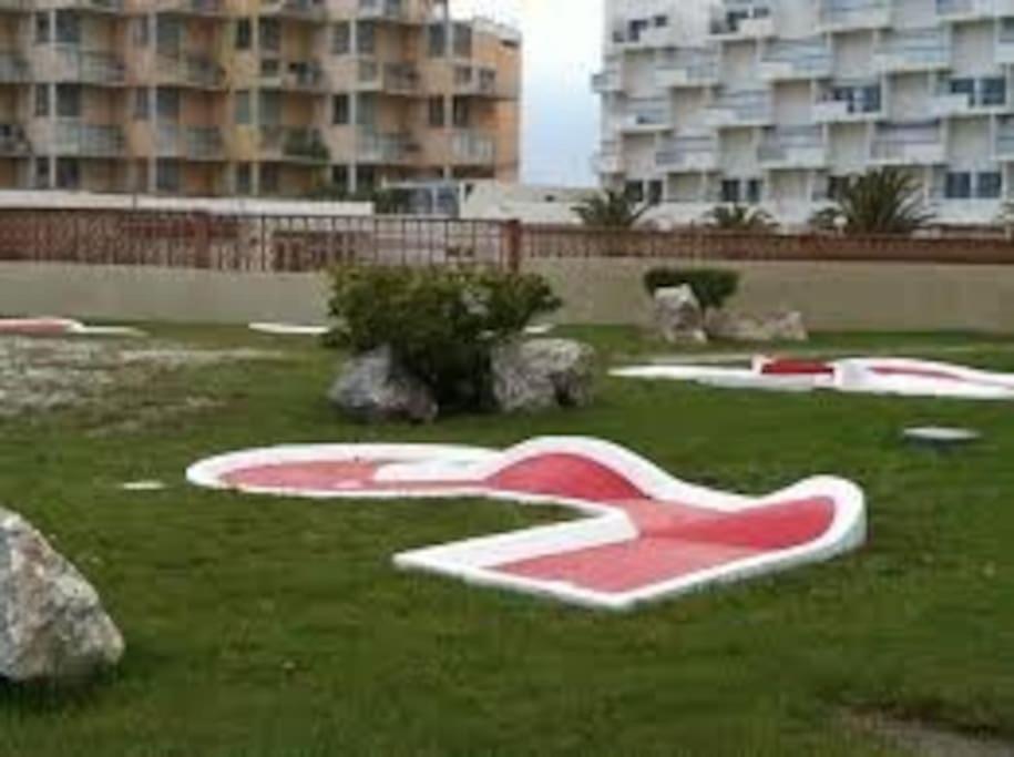 *au Lydia* Vue Sur Mer, Avec Piscine. Le Barcares